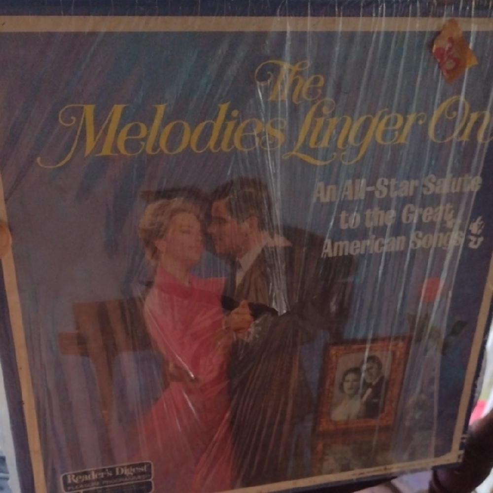 The Melodies Linger On Vinyl Record Set(7)